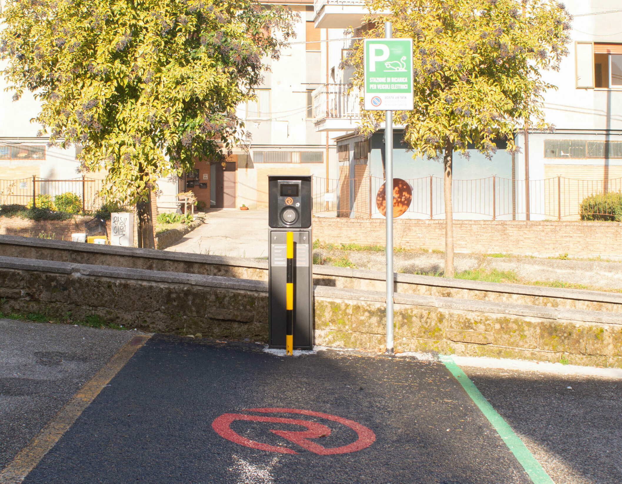 Il tuo operatore per la mobilità elettrica