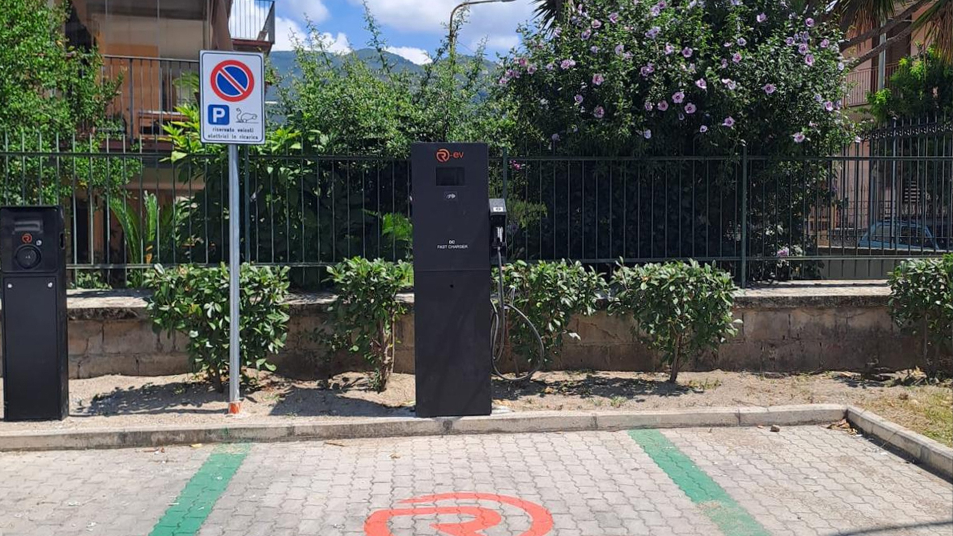 Il tuo operatore per la mobilità elettrica